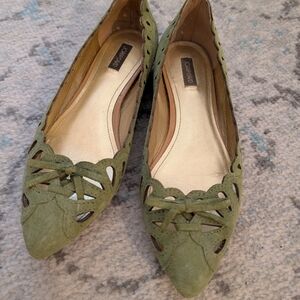 Joan & David Olive Green Suede Flats